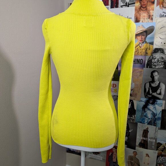 Pringle Of Scotland H&M Mockneck Sweater - Picture 3 of 7